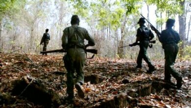 Naxalites kidnapped 4 laborers